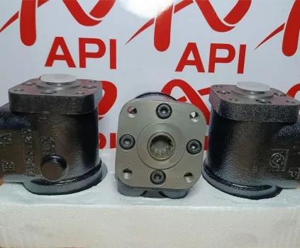 Bót lái xe nâng – Phụ tùng thủy lực quan trọng