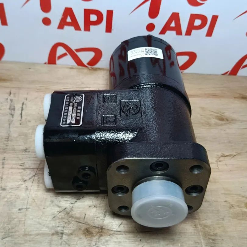 Bót lái xe xúc Lonking 833