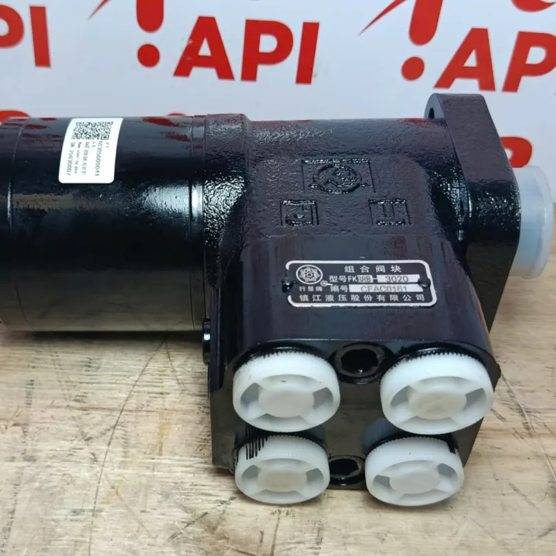 Bót lái xe xúc Lonking 833