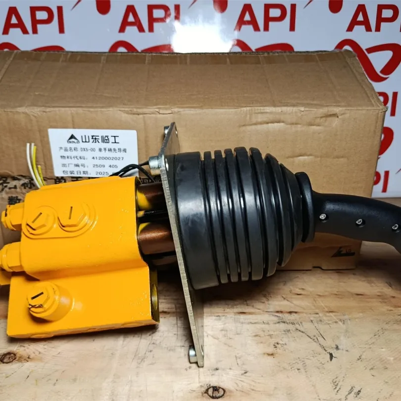 Tay trang xúc lật SDLG