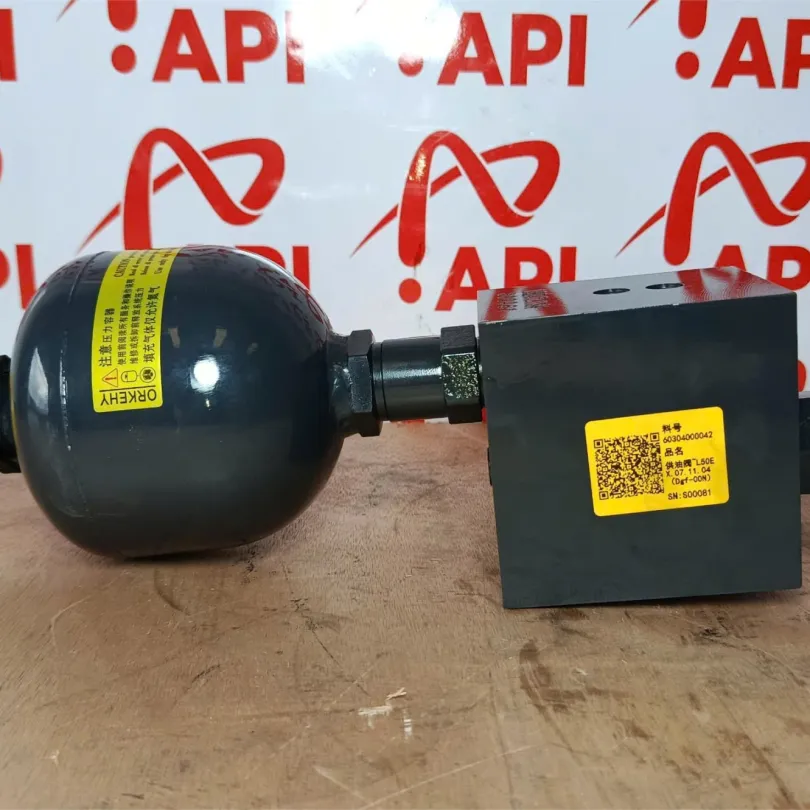 Van cung cấp dầu Lonking