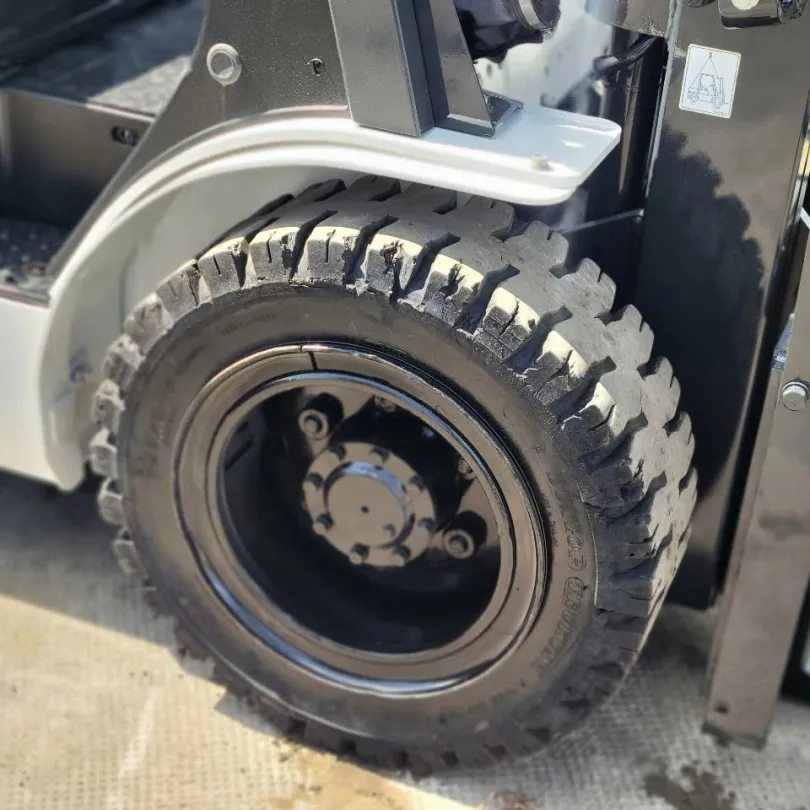 Xe nâng dầu Unicarriers 3 tấn cũ 2019 giá tốt